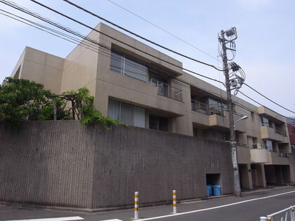 イースタンホームズ南平台